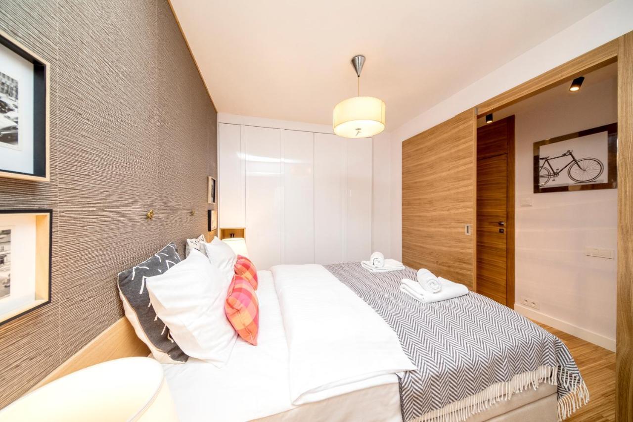 Golden Apartment With Air Condition By Your Freedom Varsóvia Exterior foto